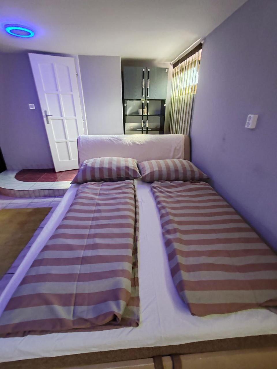Hajnal Apartman Hajdúszoboszló Buitenkant foto